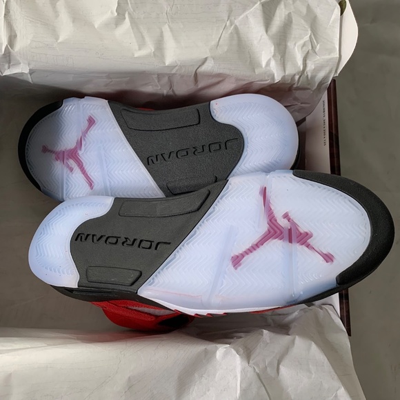 Nike Air Jordan Retro 5 ‘Raging Bull’ Varsity Red Suede 9 - Picture 7 of 10